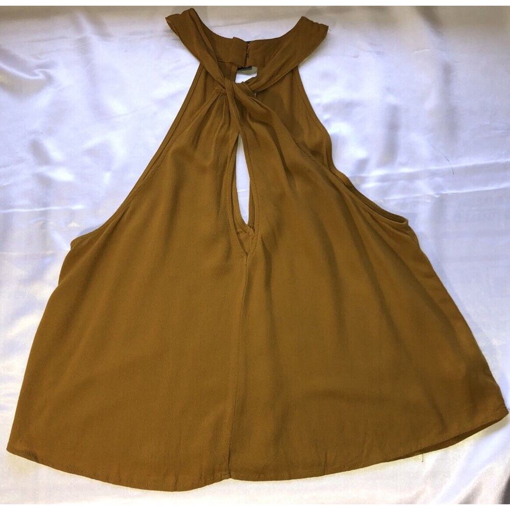 Free People Sleeveless Key Hole Halter Buckle Blouse Gold Wide Arm Hole Sz S